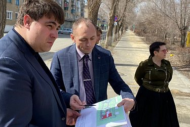 Дамир Фахрутдинов проверил состояние объектов «Городской среды» в восточном Оренбуржье